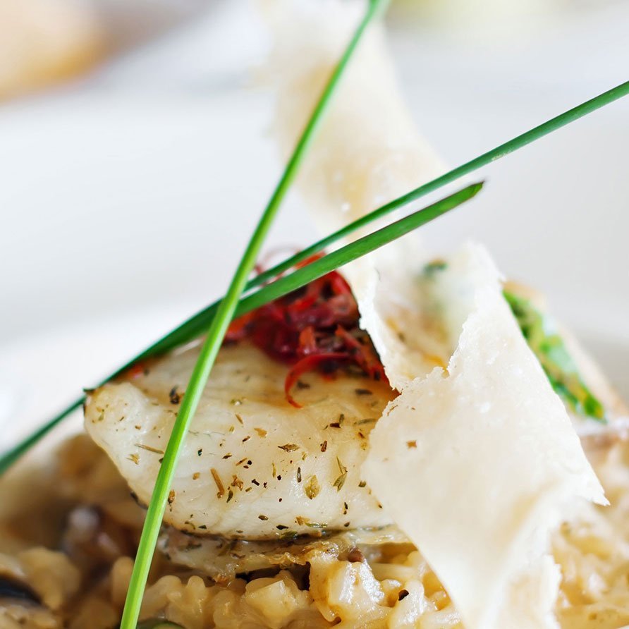 Restaurant 8 mains 2